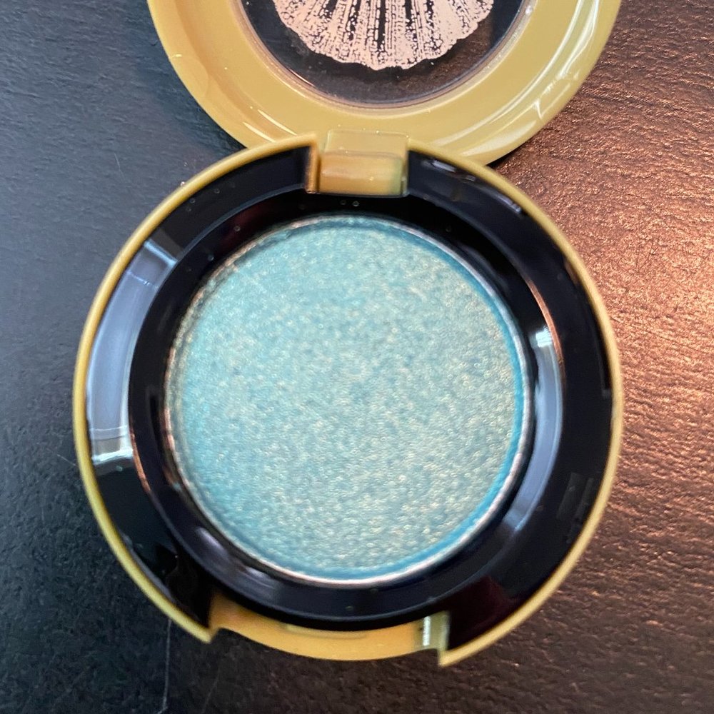 NIB MAC Shimmermoss eyeshadow Limited Edition